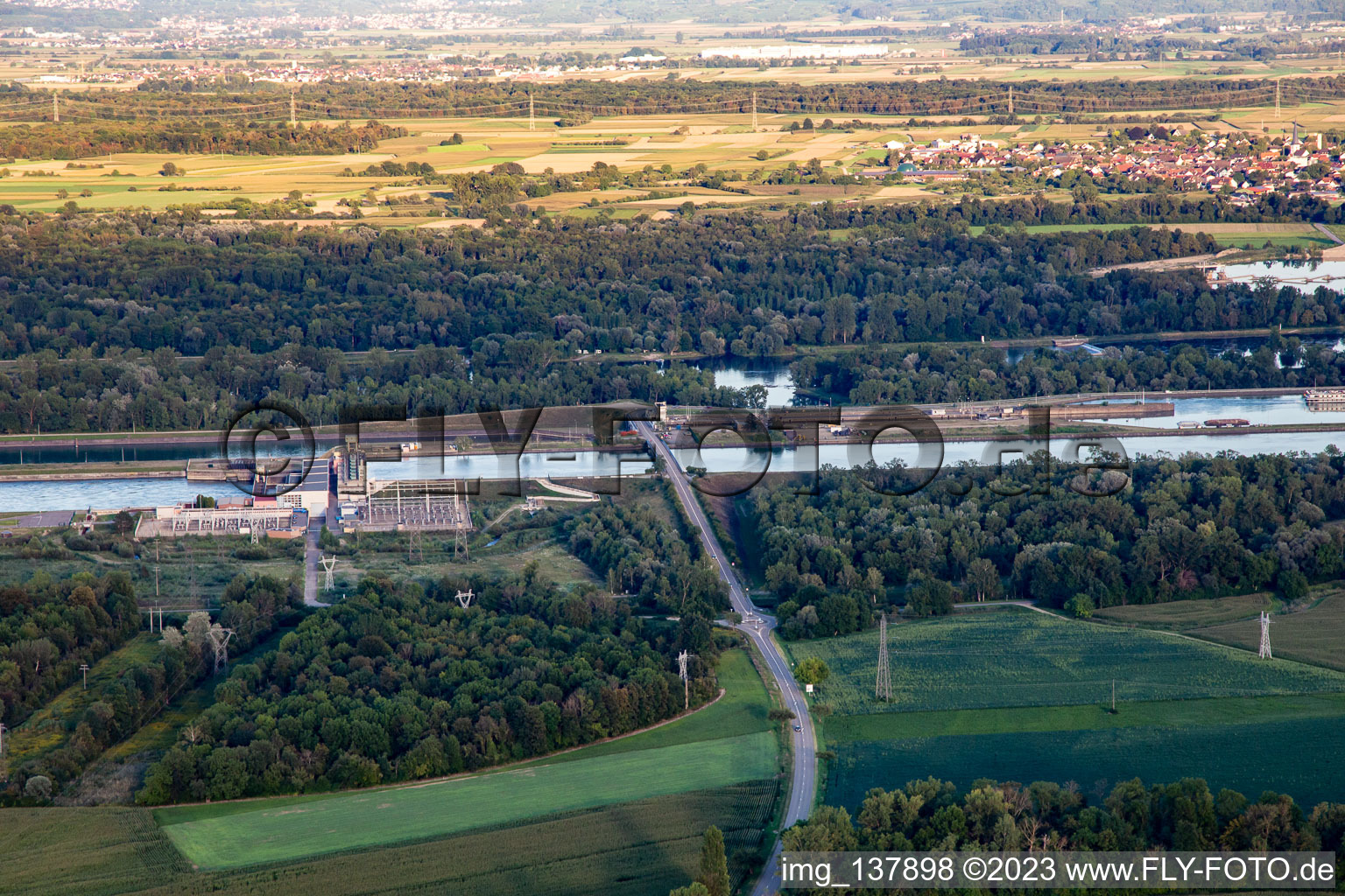 Aerial photograpy of Écluses'/Centrale hydroélectrique EDF at the lock in the Gran Canal D'Alsace EDF de Gerstheim in Gerstheim in the state Bas-Rhin, France
