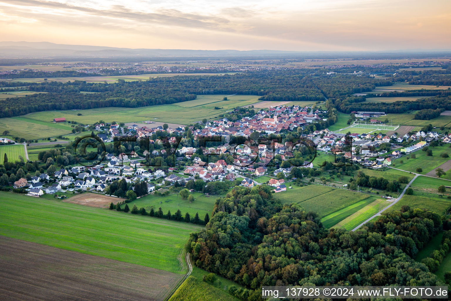 From the southeast in Rossfeld in the state Bas-Rhin, France