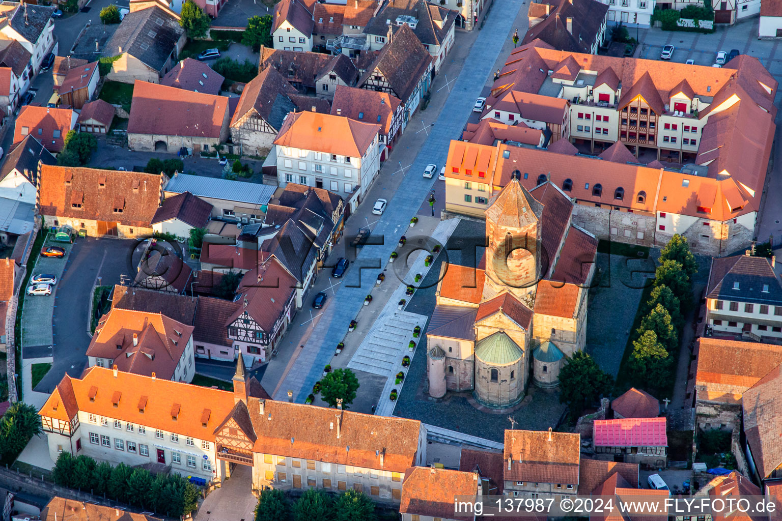 Tour de l'Ecole and Eglise Saints-Pierre-et-Paul in Rosheim in the state Bas-Rhin, France