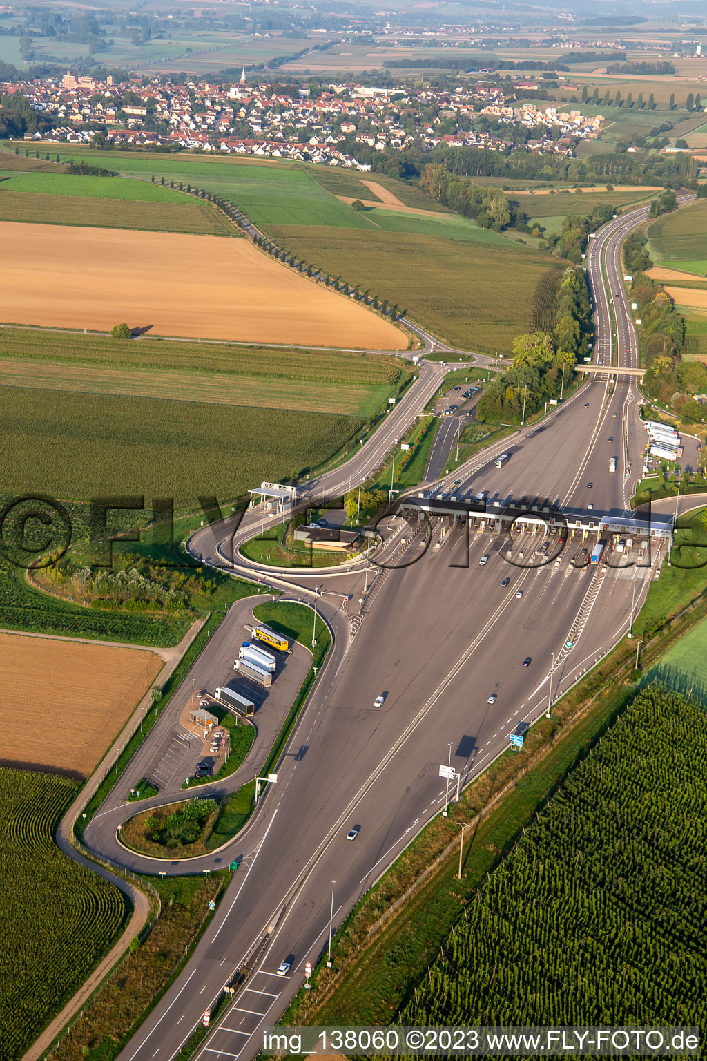 Aerial view of Motorway toll station A4 Hochfelden Sanef Service in Schwindratzheim in the state Bas-Rhin, France