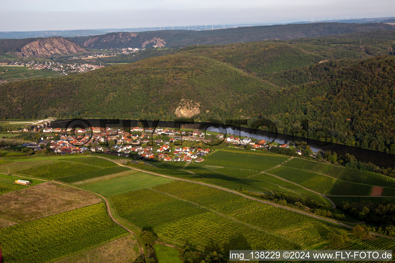 From the west in Niederhausen in the state Rhineland-Palatinate, Germany