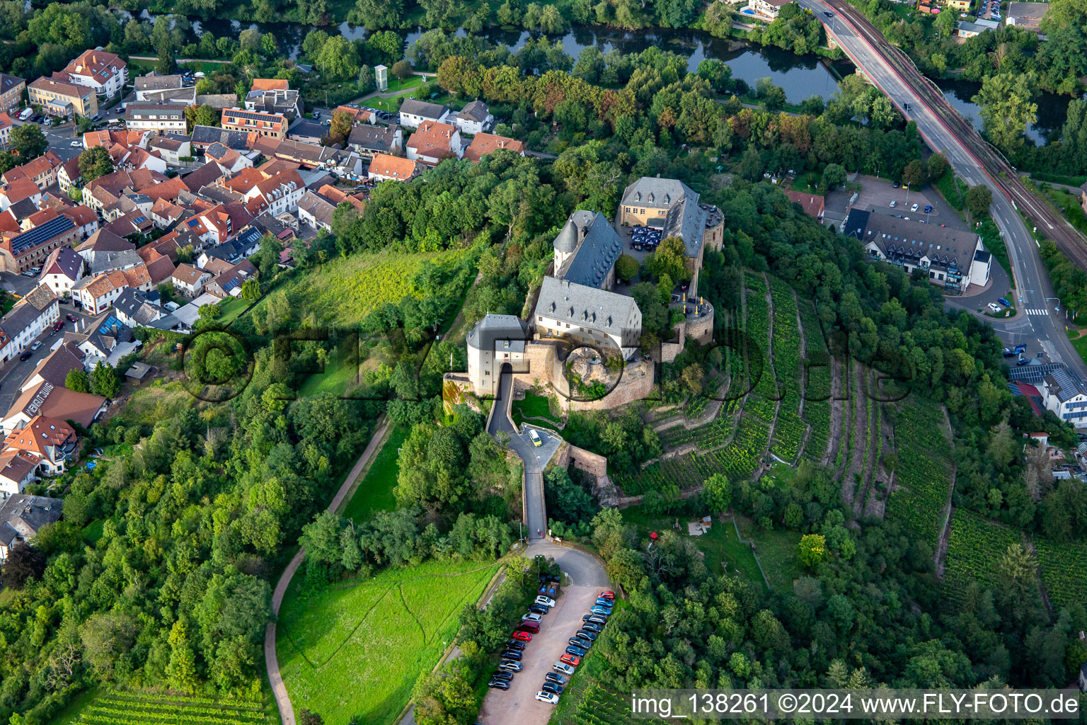 Castle Ebernburg / Evangelical family holiday and educational center Ebernburg in the district Ebernburg in Bad Kreuznach in the state Rhineland-Palatinate, Germany from above