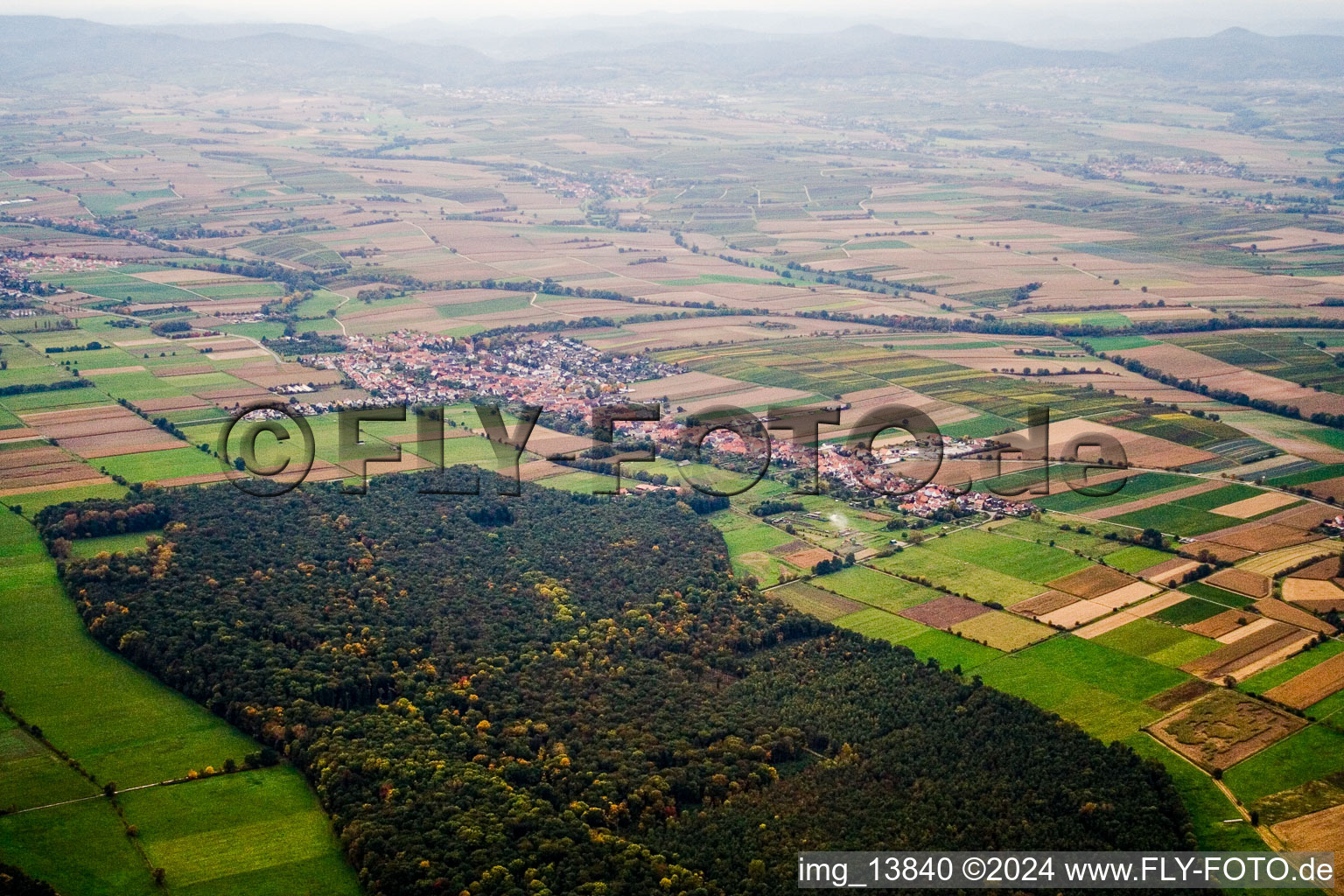 Aerial photograpy of From the southwest in Freckenfeld in the state Rhineland-Palatinate, Germany