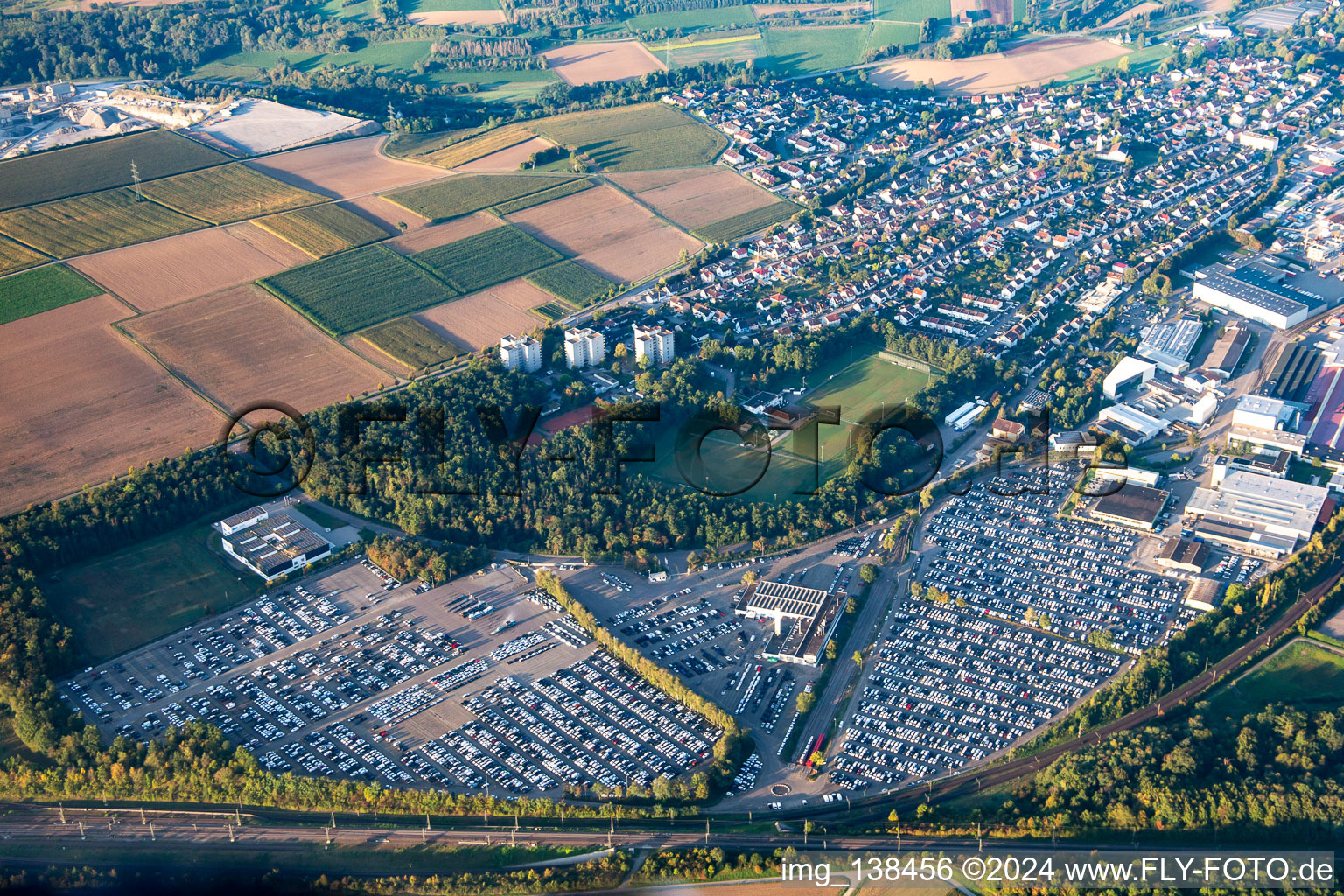 Aerial photograpy of Alfred Kärcher SE & Co. KG and MOSOLF Logistics & Services GmbH, branch Illingen in Illingen in the state Baden-Wuerttemberg, Germany