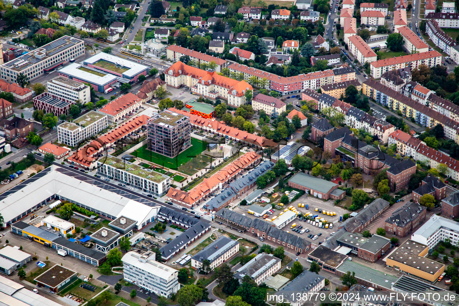 Hofgarten Karree in the district Nordweststadt in Karlsruhe in the state Baden-Wuerttemberg, Germany