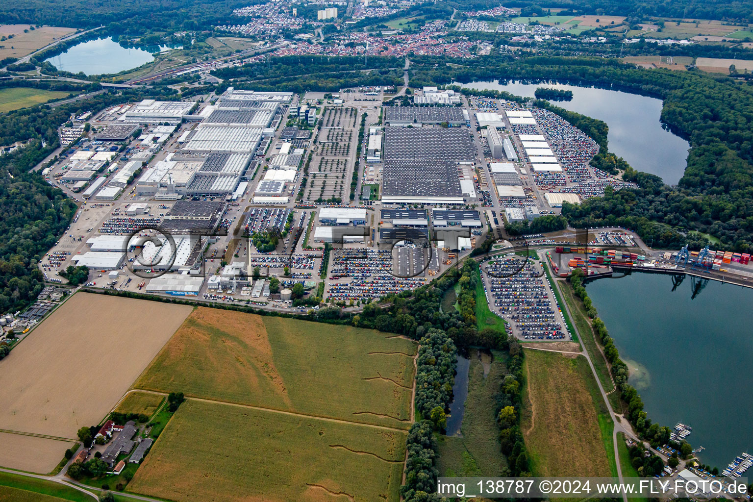 Aerial view of Daimler Truck AG, Mercedes-Benz plant Wörth in the Wörth automobile plant in the district Maximiliansau in Wörth am Rhein in the state Rhineland-Palatinate, Germany