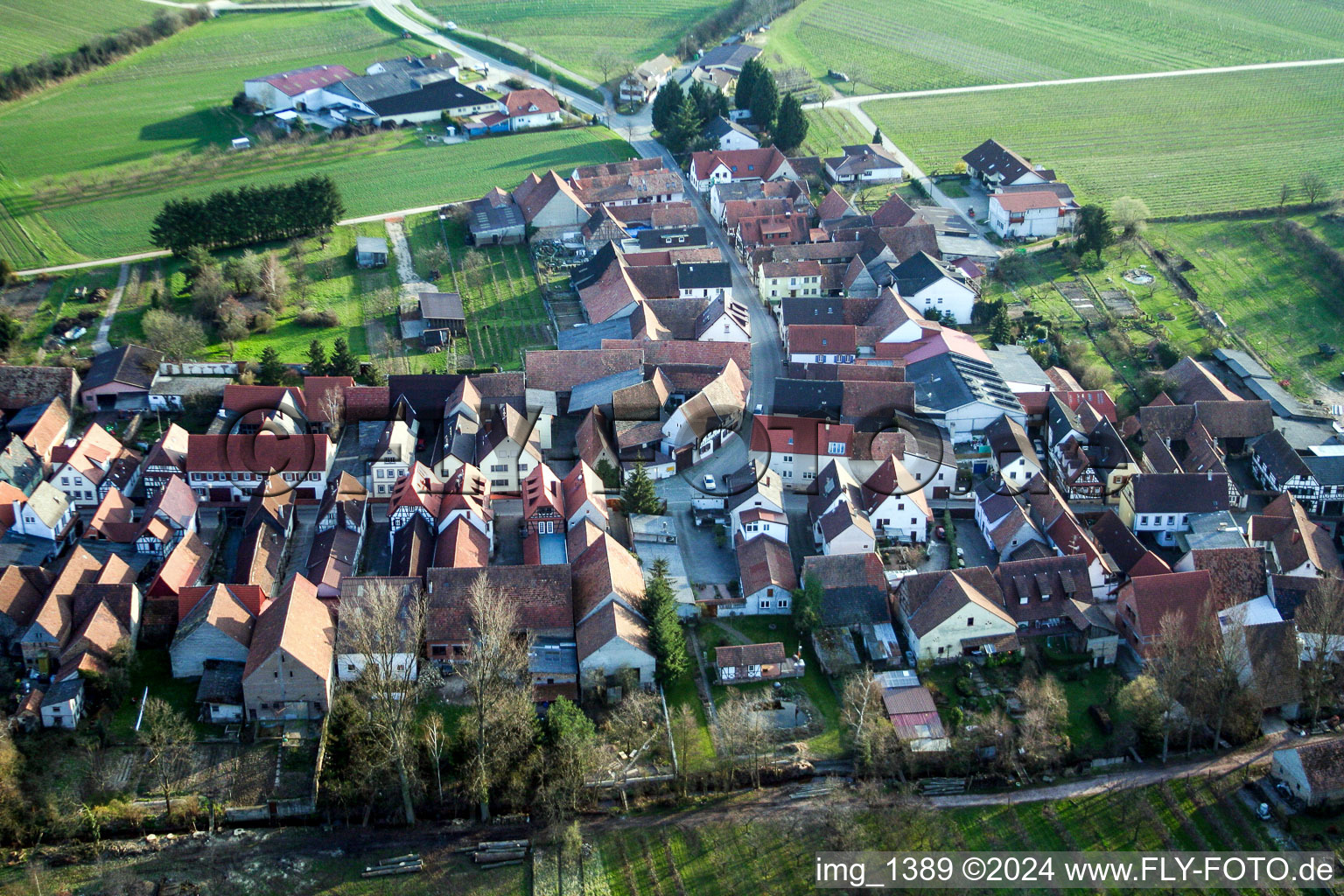 Sound in the district Appenhofen in Billigheim-Ingenheim in the state Rhineland-Palatinate, Germany