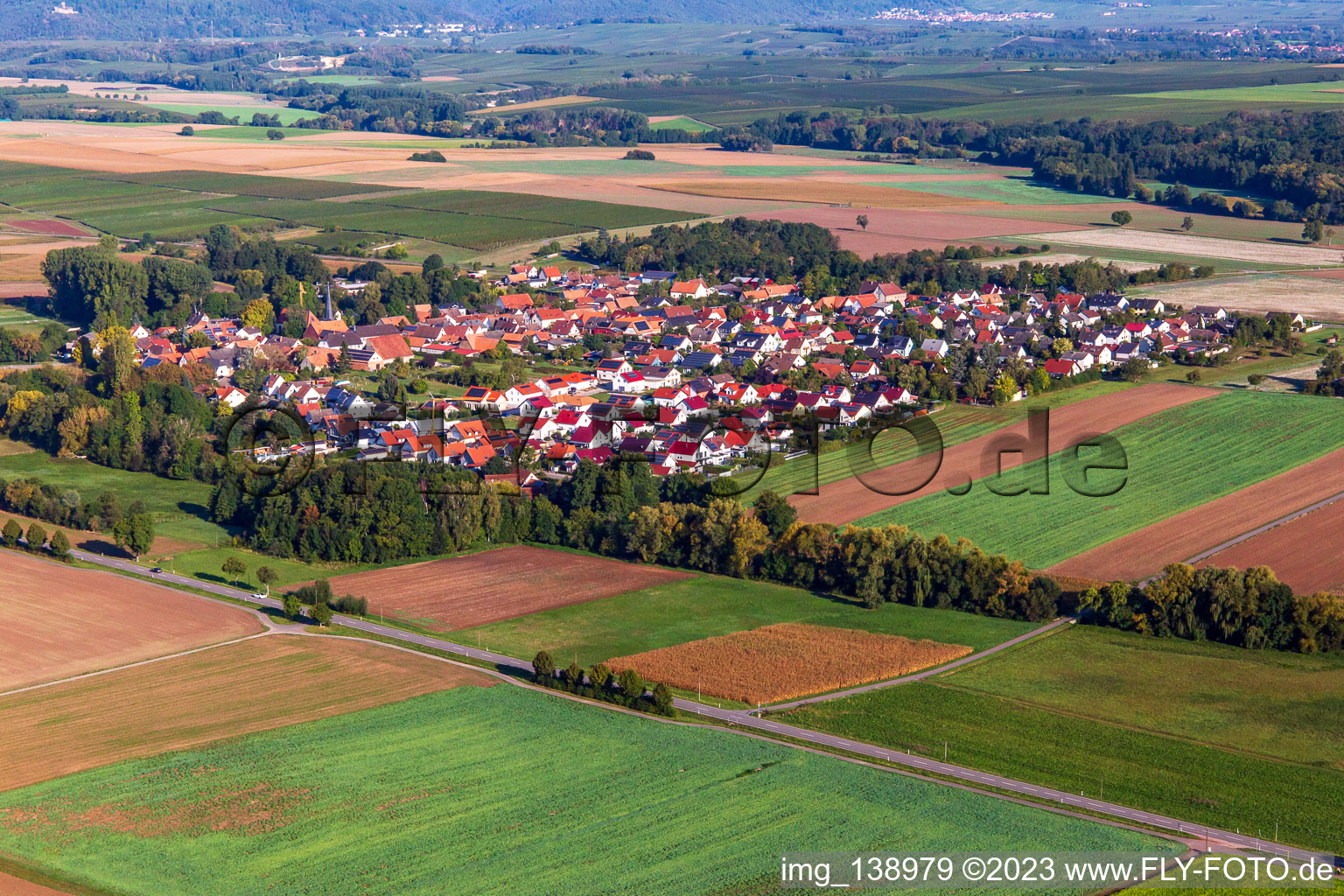 From the southeast in Barbelroth in the state Rhineland-Palatinate, Germany