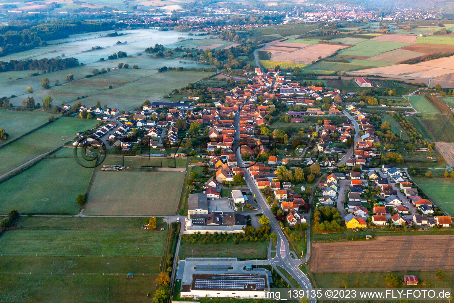 From the west in Kapsweyer in the state Rhineland-Palatinate, Germany