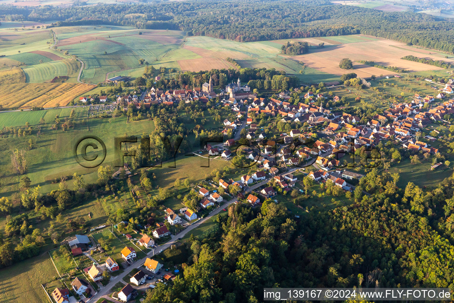 From the north in Frœschwiller in the state Bas-Rhin, France