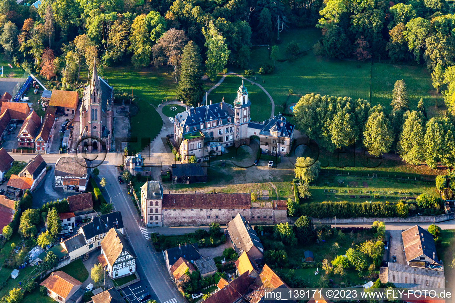 Aerial photograpy of Château de Froeschwiller in Frœschwiller in the state Bas-Rhin, France