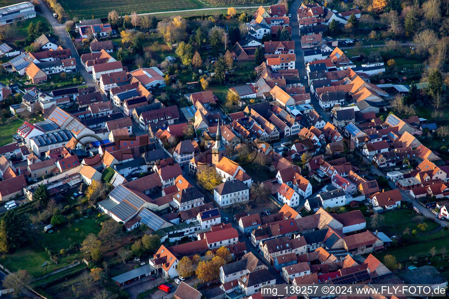 Kirchstr in the district Heuchelheim in Heuchelheim-Klingen in the state Rhineland-Palatinate, Germany