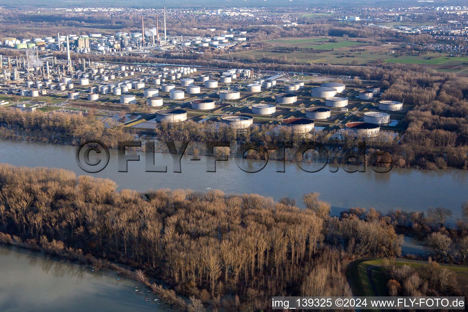 Flooding of the MiRO Karlsruhe tank farm during the Rhine flood in the district Knielingen in Karlsruhe in the state Baden-Wuerttemberg, Germany