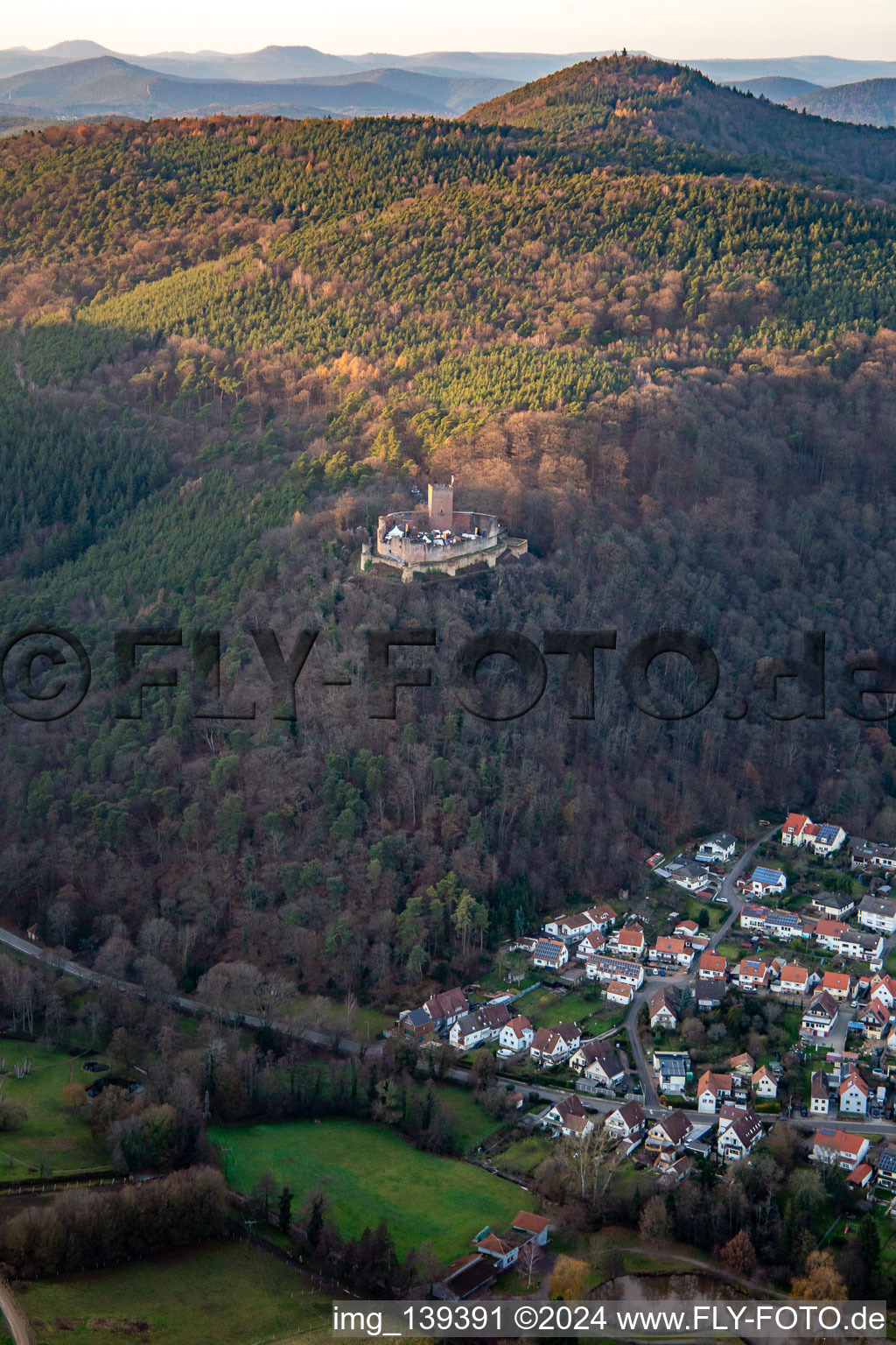 Christmas market at the Landeck castle ruins in Klingenmünster in the state Rhineland-Palatinate, Germany