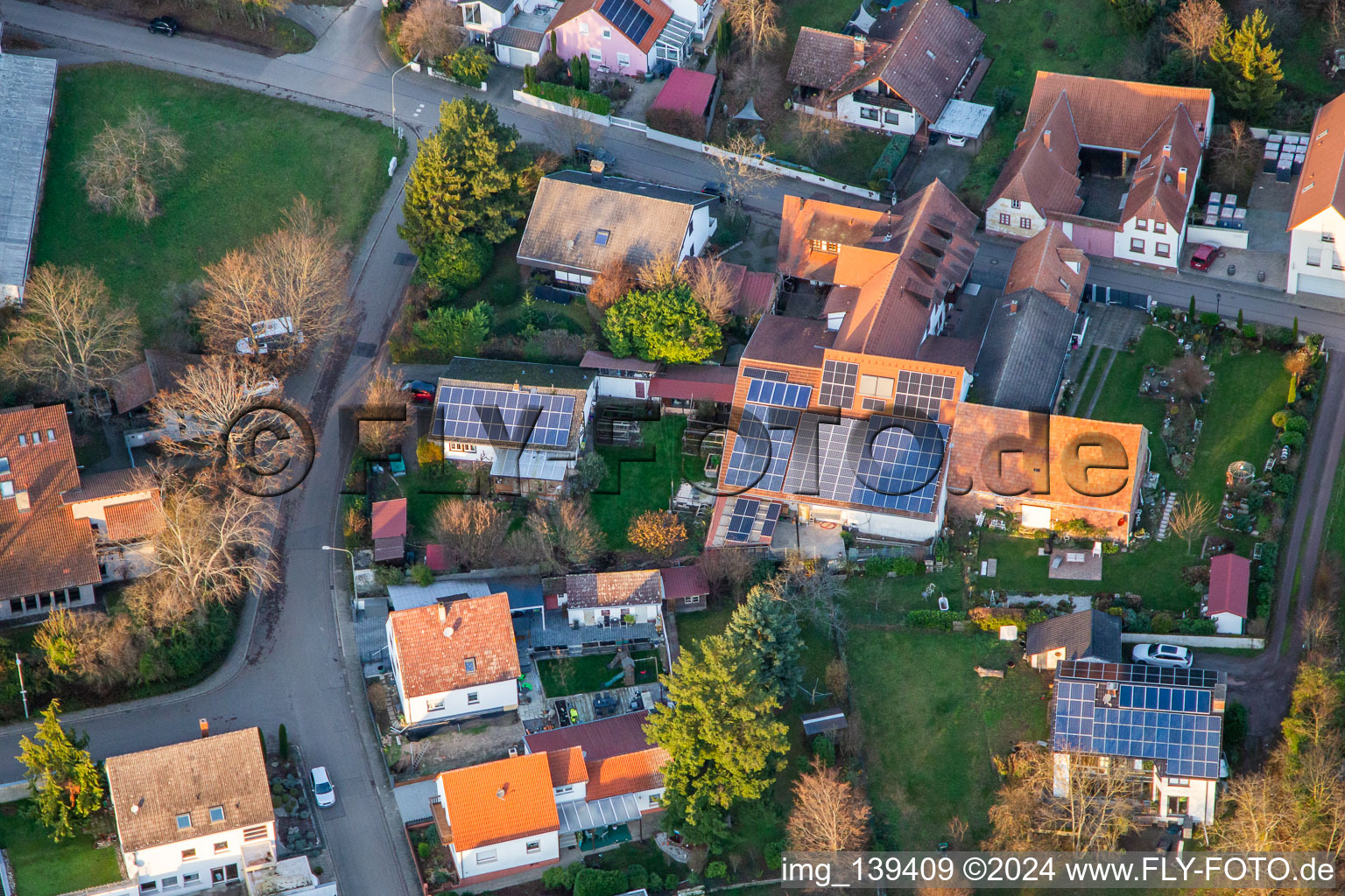 Aerial view of Winery/Wine Bar Vogler in the district Heuchelheim in Heuchelheim-Klingen in the state Rhineland-Palatinate, Germany