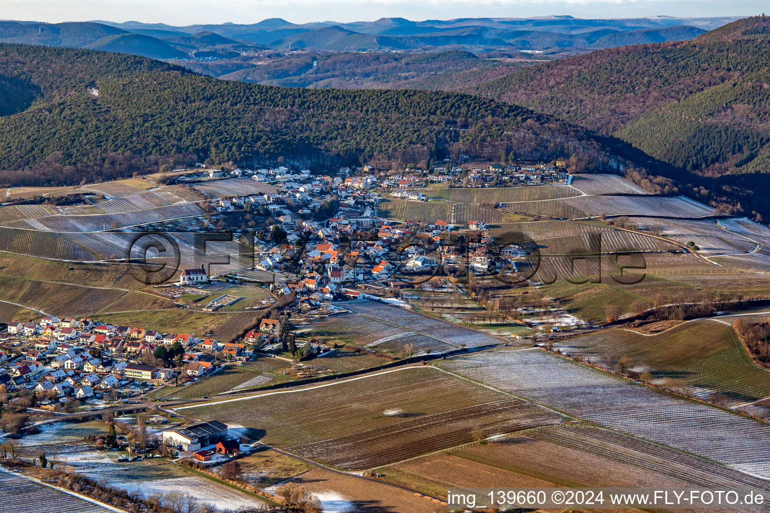 In winter when there is snow in the district Gleiszellen in Gleiszellen-Gleishorbach in the state Rhineland-Palatinate, Germany