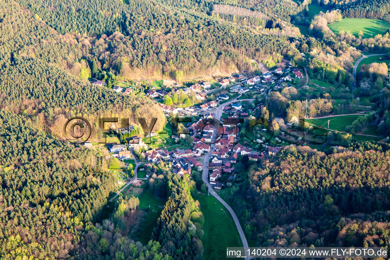 From the north in Darstein in the state Rhineland-Palatinate, Germany