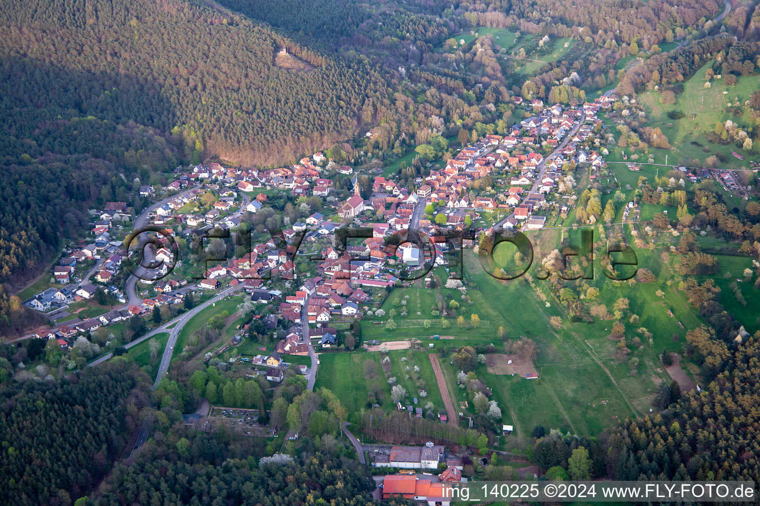 From the west in Birkenhördt in the state Rhineland-Palatinate, Germany