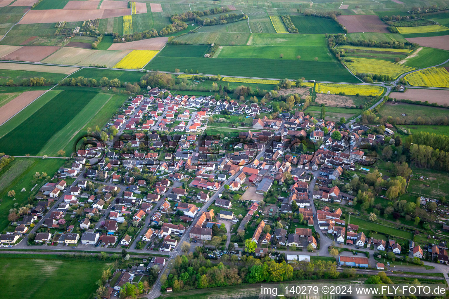 From the north in Barbelroth in the state Rhineland-Palatinate, Germany