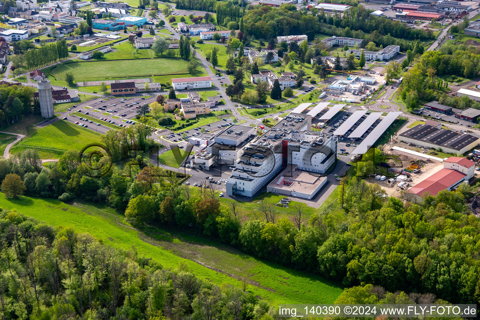 Hospital Robert Pax in the district Zone Industrielle du Grand Bois Fayencerie in Saargemünd in the state Moselle, France