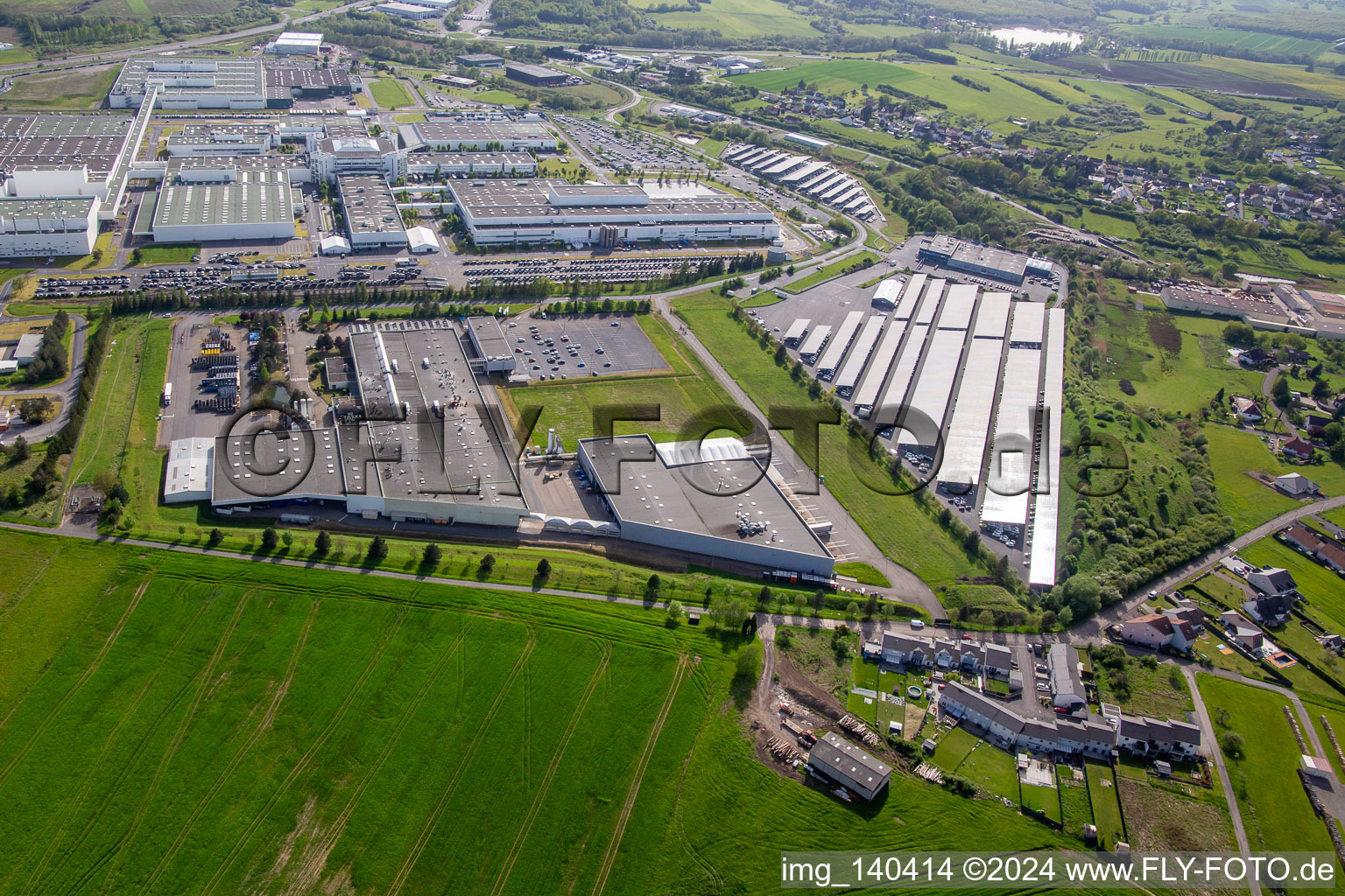 Oblique view of MAHLE Behr Hambach S.A.S in Hambach in the state Moselle, France