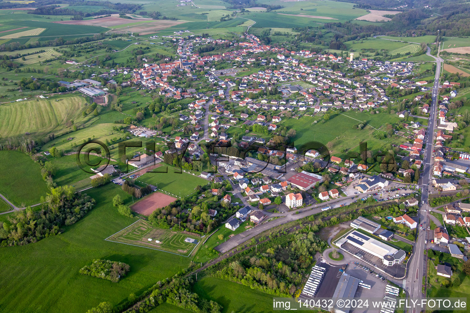 From the west in Petit-Réderching in the state Moselle, France