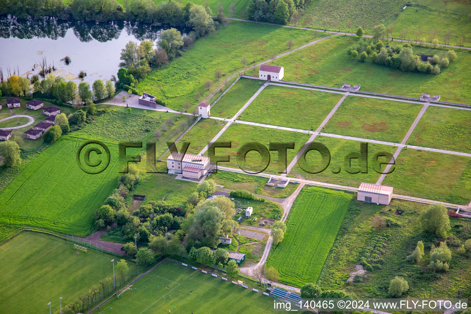 Aerial photograpy of European Cultural Park Bliesbruck-Reinheim Information Center with Roman Tavern, Gallo-Roman Villa of Reinheim and Keltscher Farm in the district Reinheim in Gersheim in the state Saarland, Germany