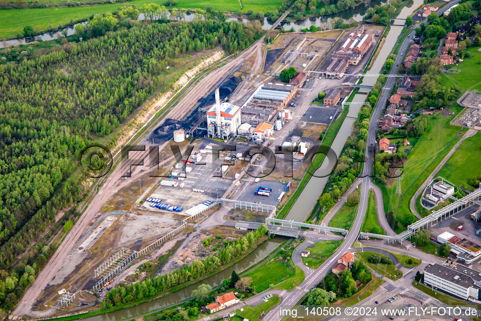Industrial area Rue Ernest Solvay in Willerwald in the state Moselle, France