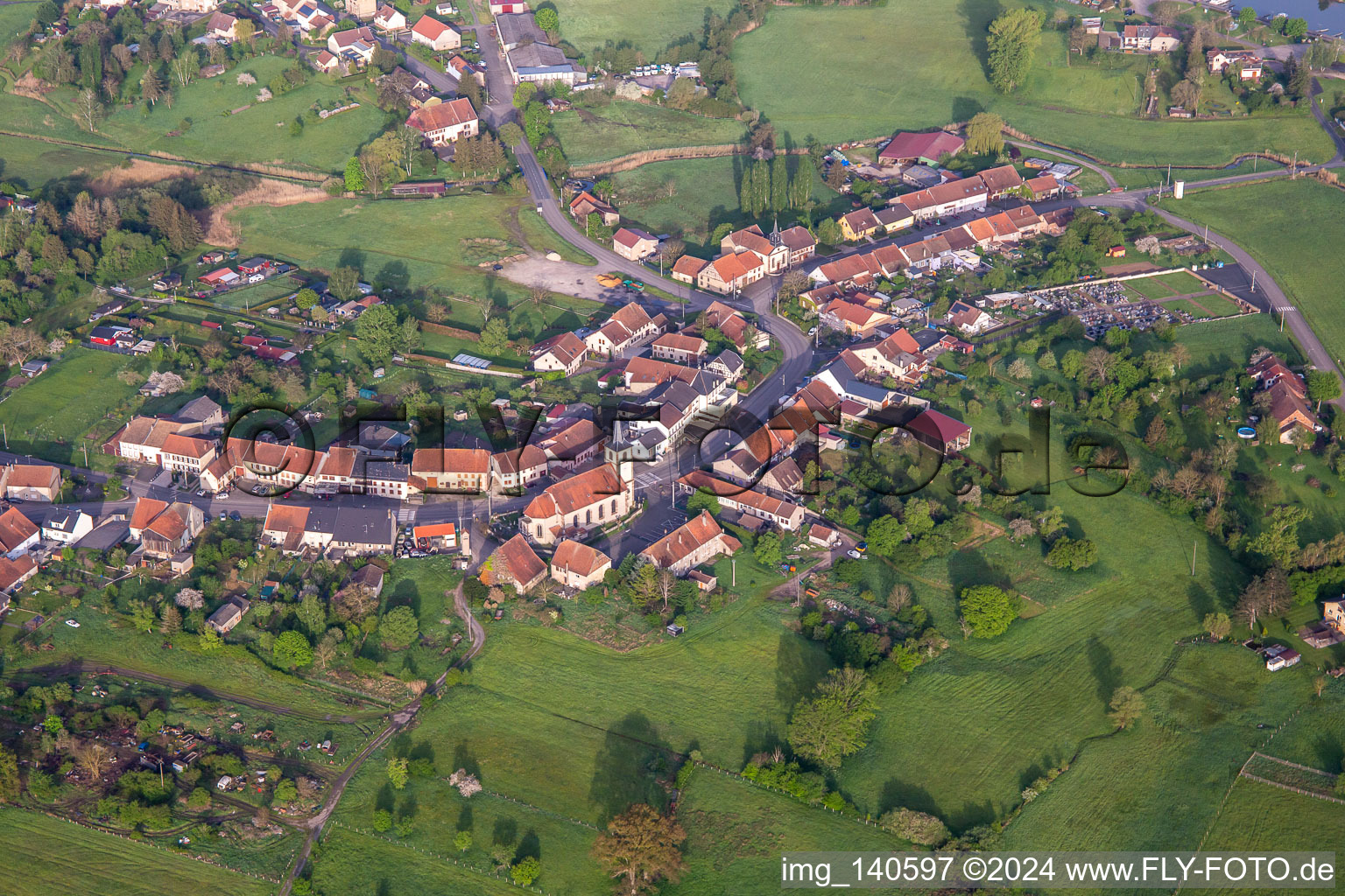 Grand Rue in Mittersheim in the state Moselle, France