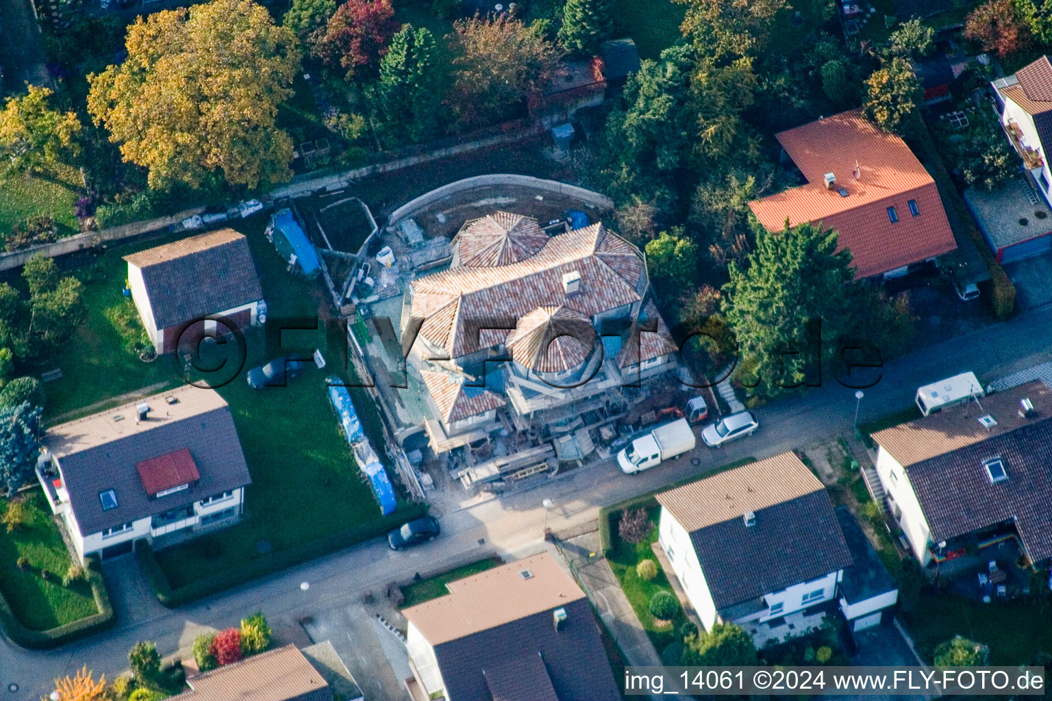 Aerial view of Building material dealer's stronghold in the district Schluttenbach in Ettlingen in the state Baden-Wuerttemberg, Germany