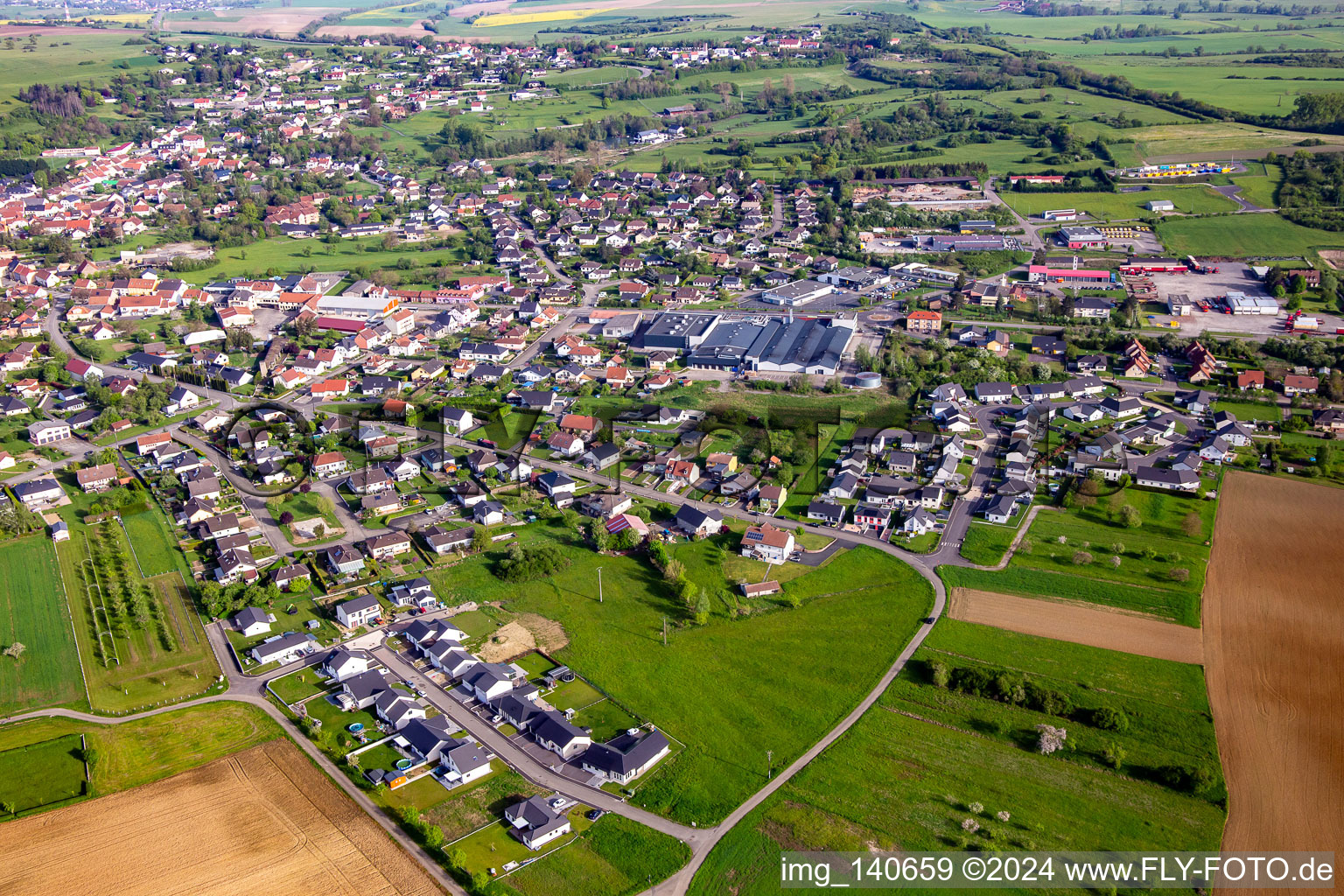 Rue du Dr. Schweitzer in Rohrbach-lès-Bitche in the state Moselle, France