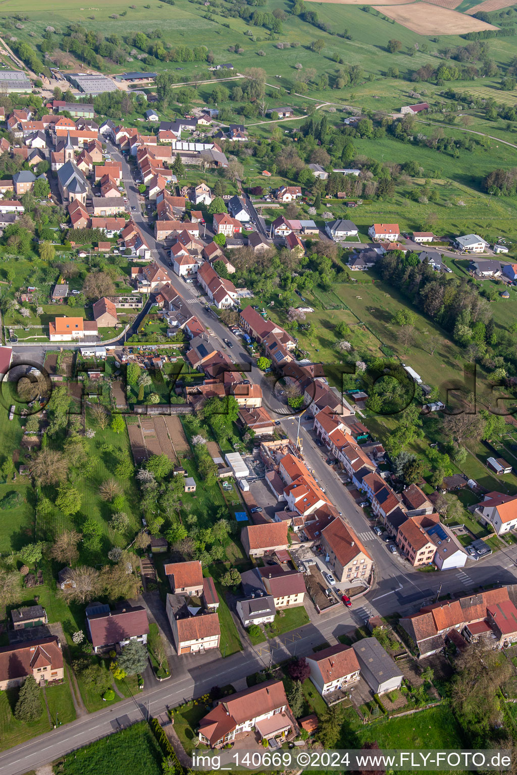 Rue Sainte-Croix in Petit-Réderching in the state Moselle, France