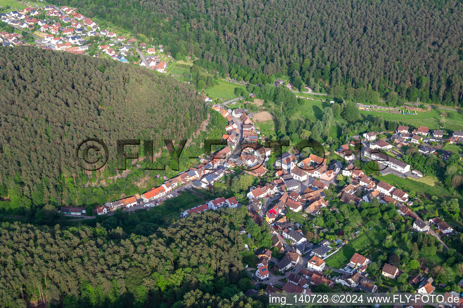 From northeast in Spirkelbach in the state Rhineland-Palatinate, Germany