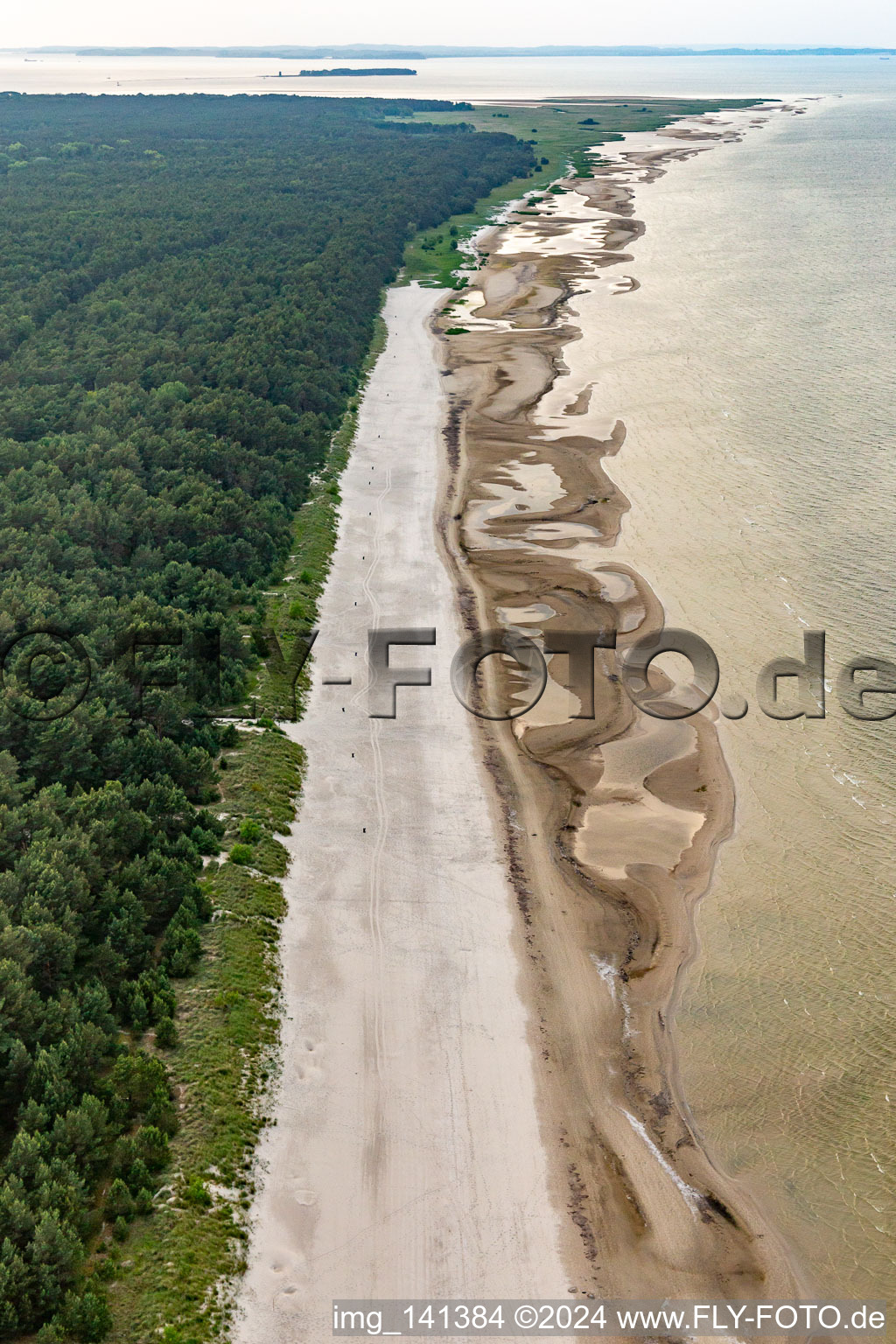 Dog beach Peenemünde The northern end of 40 km of uninterrupted sandy beach on Usedom in Peenemünde in the state Mecklenburg-Western Pomerania, Germany