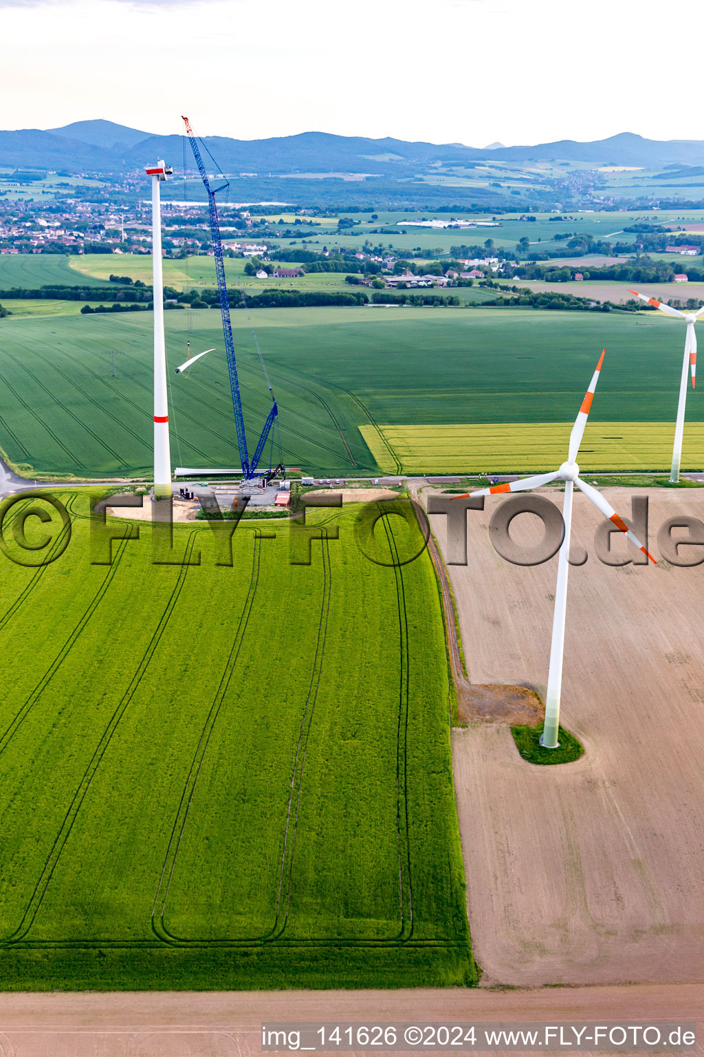 Aerial photograpy of Construction site of a wind turbine at the Oberseifersdorf wind farm of Alterric Deutschland GmbH and Energiequelle GmbH in the district Eckartsberg in Mittelherwigsdorf in the state Saxony, Germany