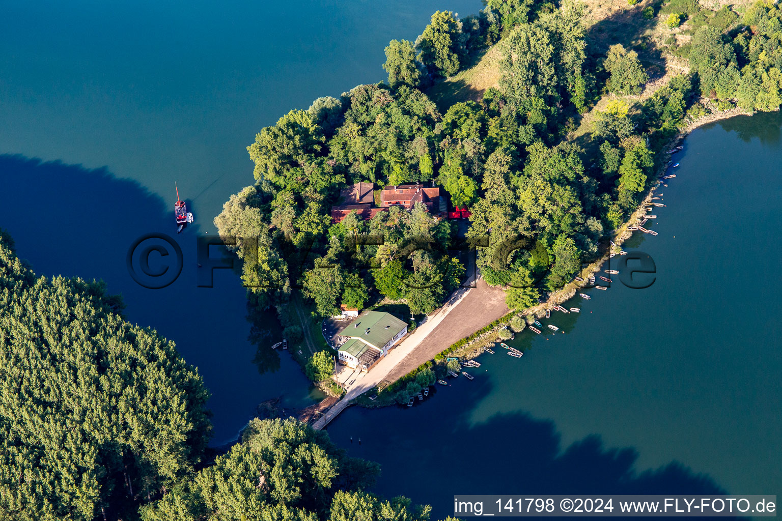 Aerial photograpy of Restaurant on Rott Island on the Rhine in Linkenheim-Hochstetten in the state Baden-Wuerttemberg, Germany