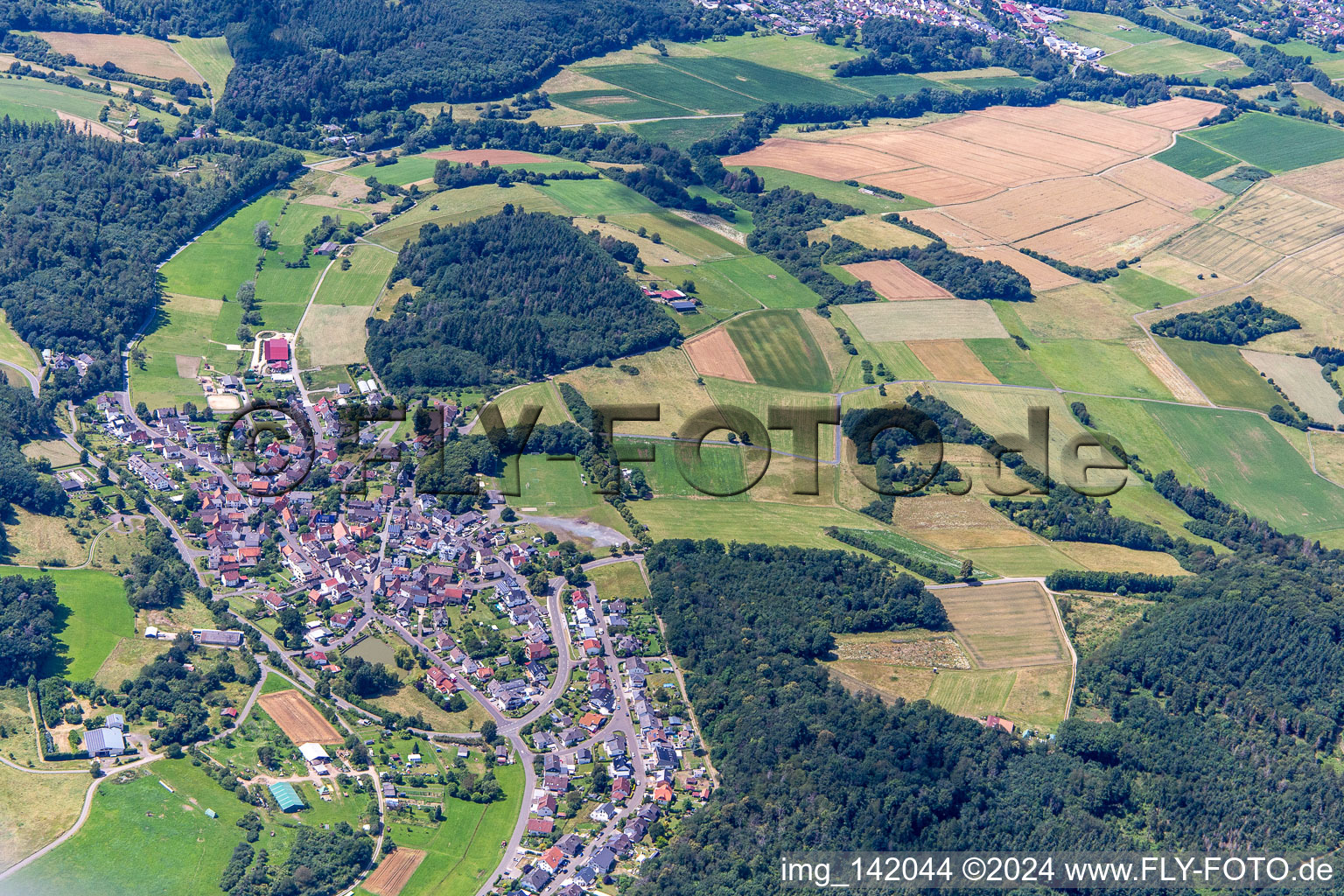 From the southeast in the district Allertshausen in Rabenau in the state Hesse, Germany