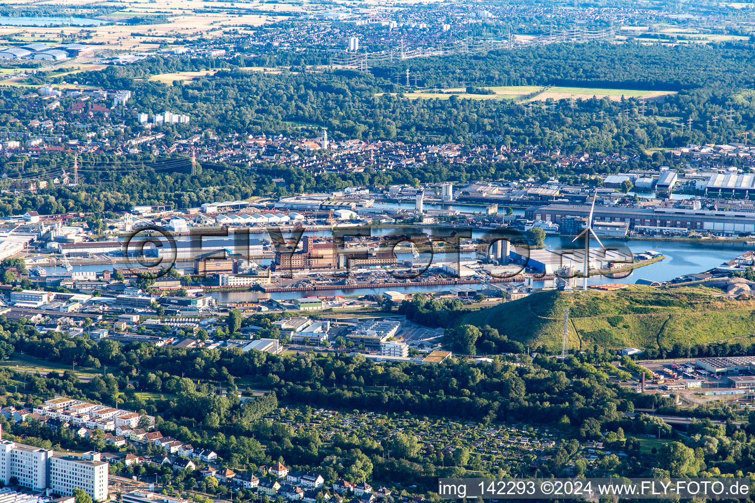 Rhine port Karlsruhe from north in the district Mühlburg in Karlsruhe in the state Baden-Wuerttemberg, Germany