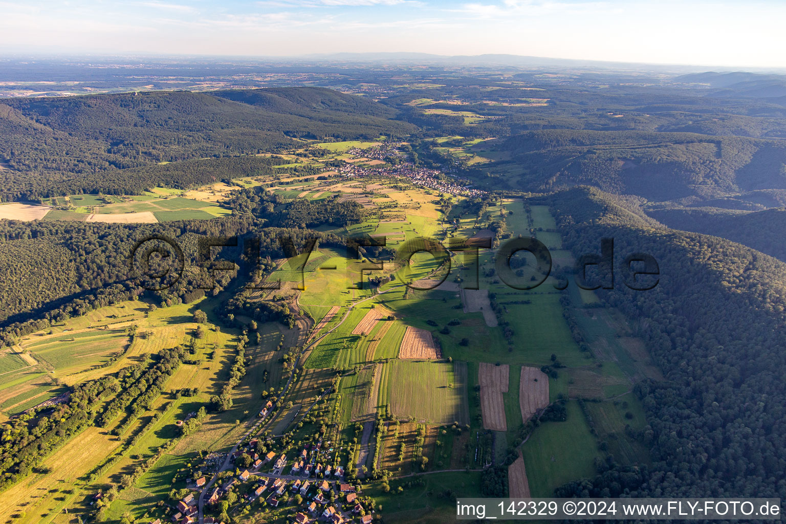 From the north in Wingen in the state Bas-Rhin, France