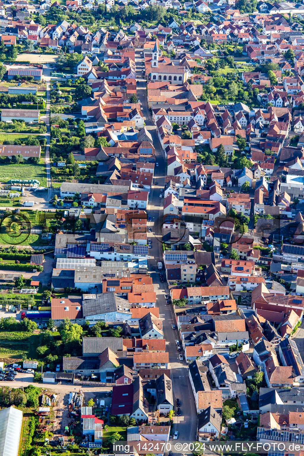 Main street from the south in Zeiskam in the state Rhineland-Palatinate, Germany