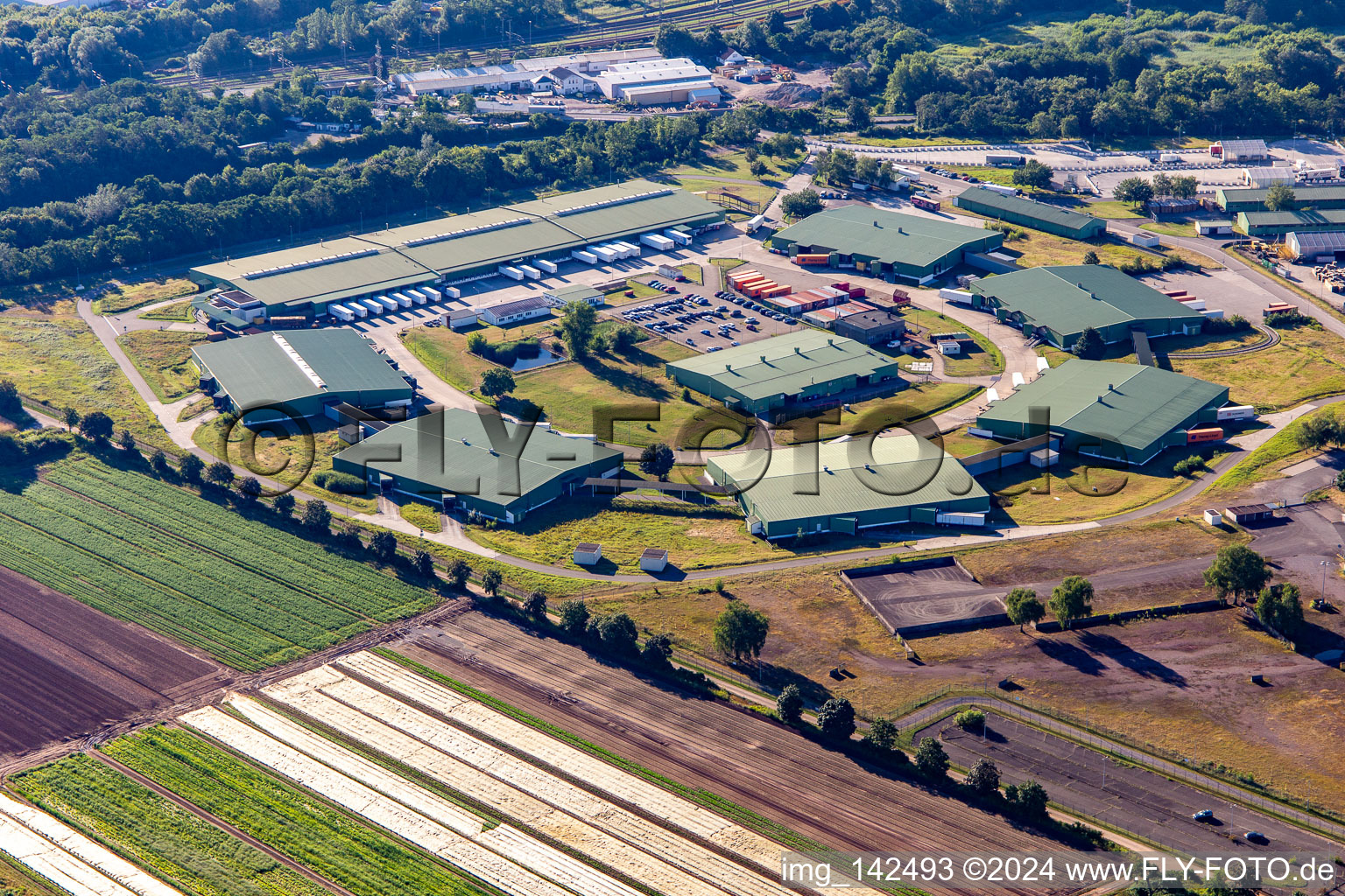 DeCA CDC Germersheim. DLA Distribution Europe Germersheim is DLA Distribution's largest distribution office on the European continent and a forward-looking distribution platform for the US Army in Lingenfeld in the state Rhineland-Palatinate, Germany