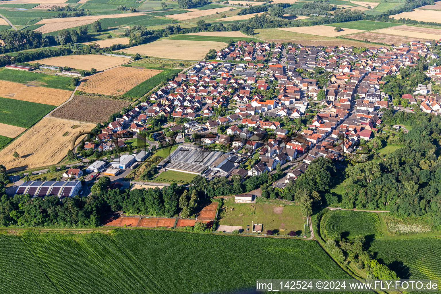 At Rheinberg in Kuhardt in the state Rhineland-Palatinate, Germany