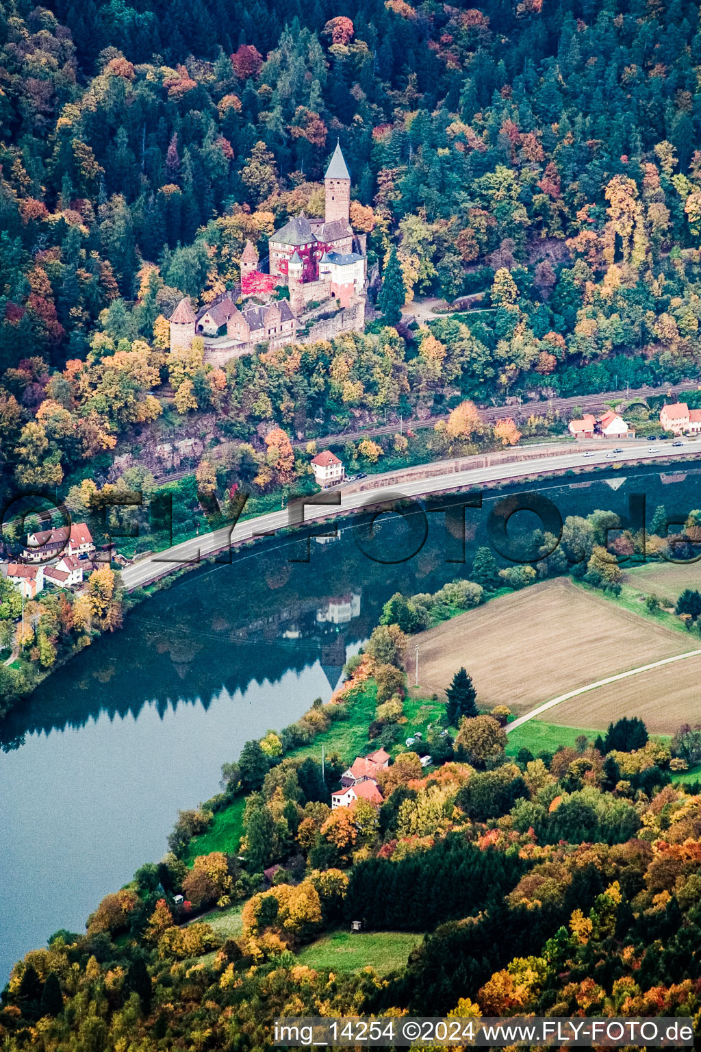 Aerial view of Castle of Zwingenberg above the Neckar in Zwingenberg in the state Baden-Wurttemberg, Germany