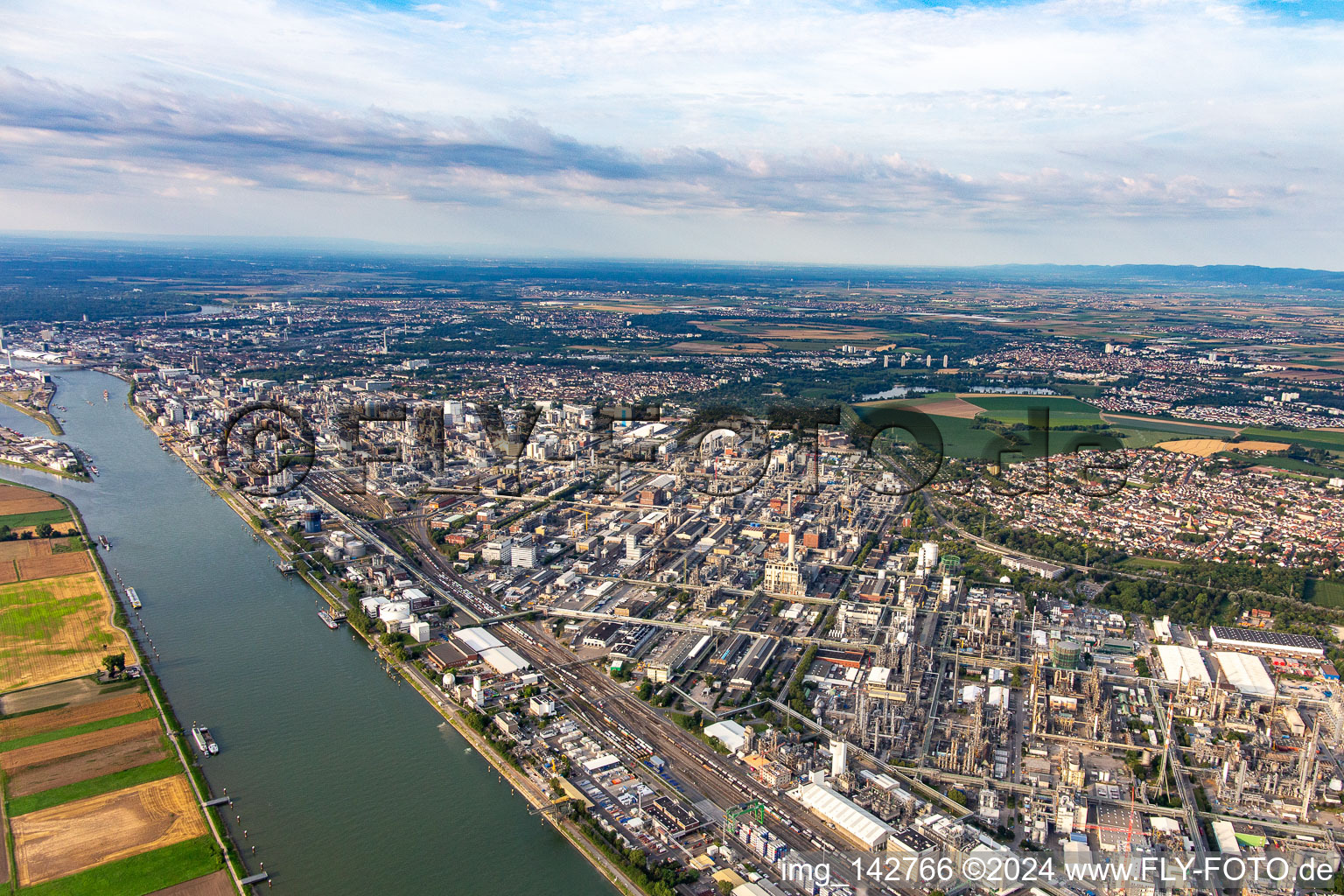 Aerial view of Chemical plant on the banks of the Rhine http in the district BASF in Ludwigshafen am Rhein in the state Rhineland-Palatinate, Germany