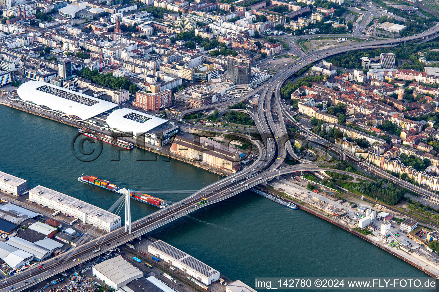 Kurt Schumacher Bridge over the Rhine and Rhine Gallery in the district Hemshof in Ludwigshafen am Rhein in the state Rhineland-Palatinate, Germany