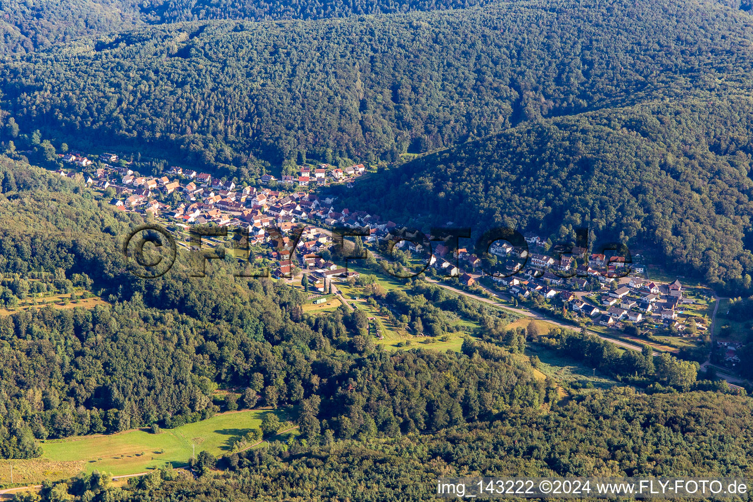 From the south in Waldrohrbach in the state Rhineland-Palatinate, Germany