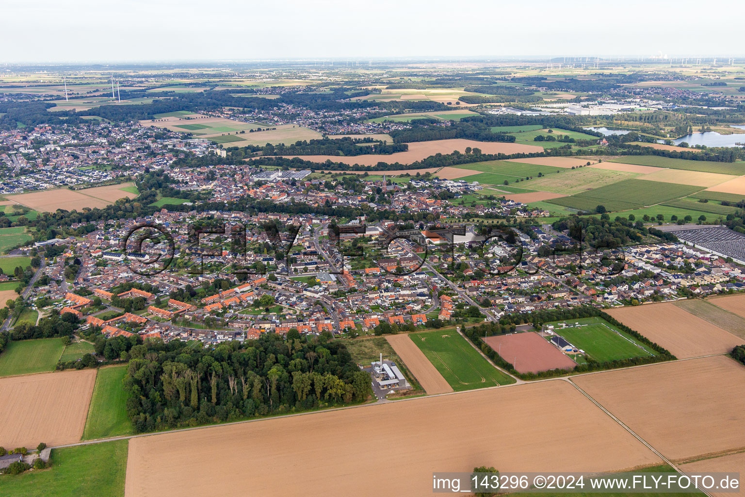 Aerial view of City from the west in the district Hilfarth in Hückelhoven in the state North Rhine-Westphalia, Germany