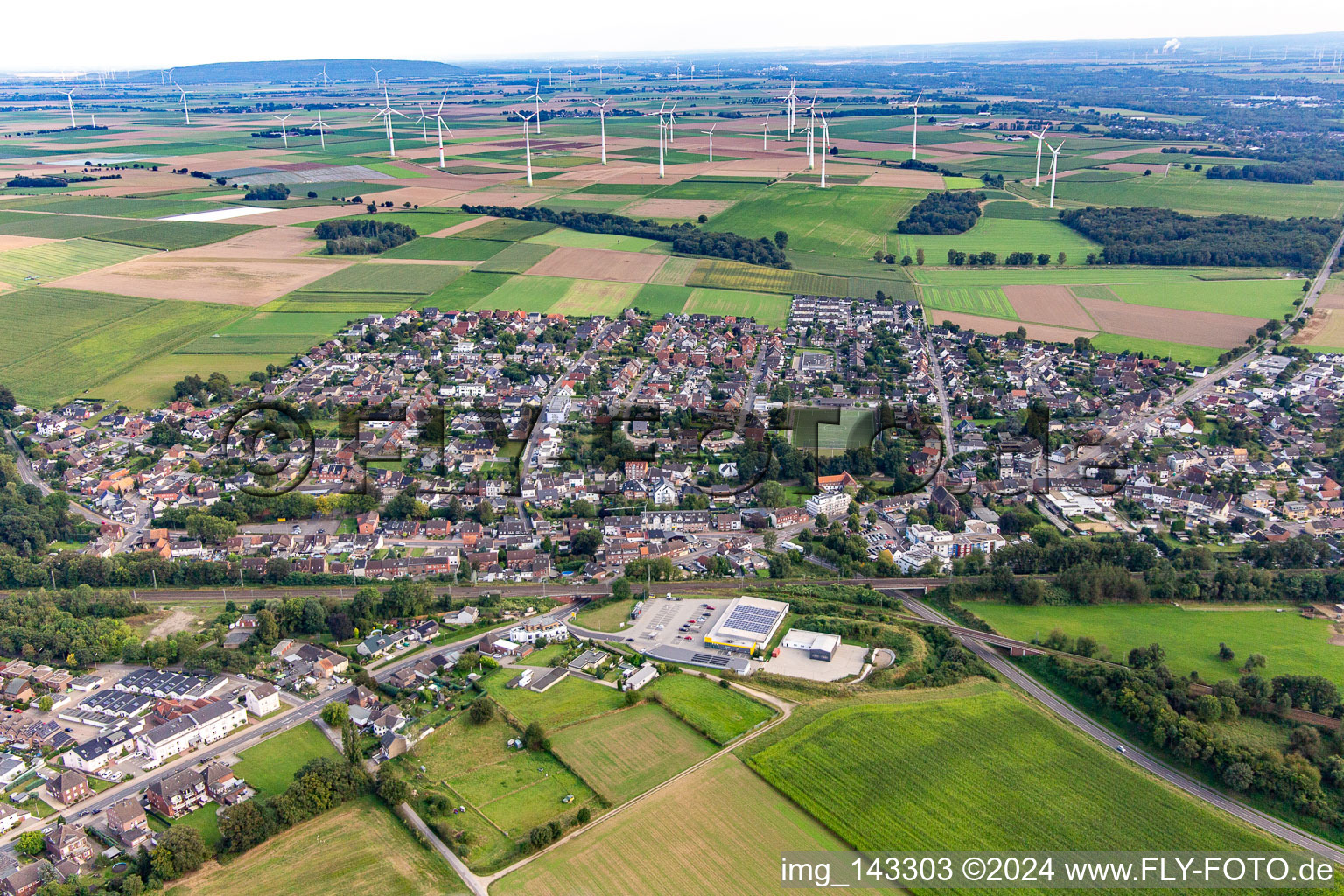Town from the northwest in the district Baal in Hückelhoven in the state North Rhine-Westphalia, Germany