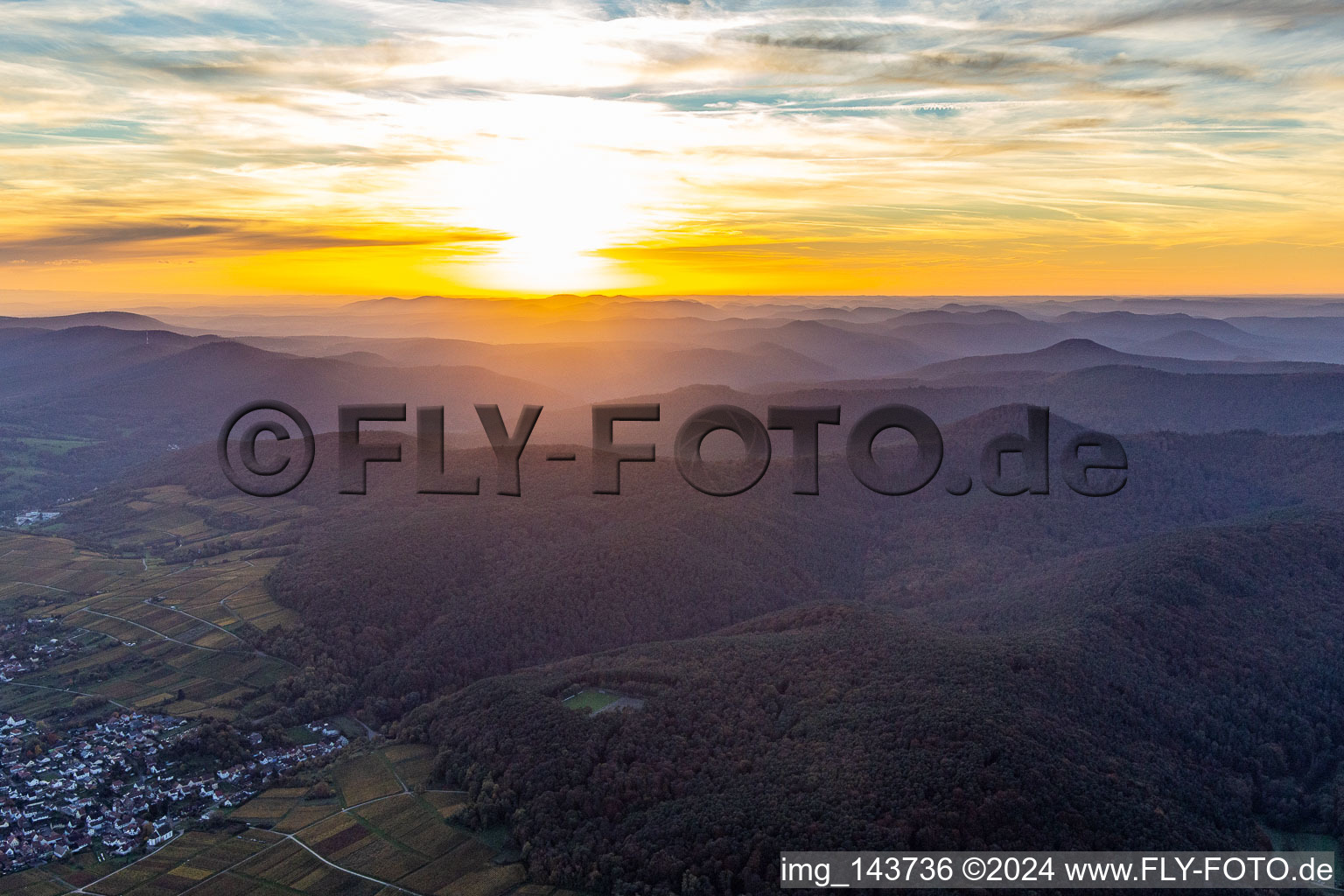Sunset over the Palatinate Forest in the district Rechtenbach in Schweigen-Rechtenbach in the state Rhineland-Palatinate, Germany