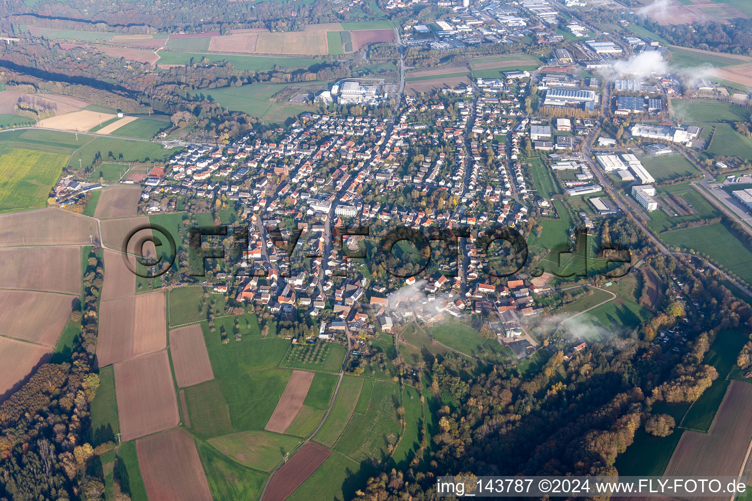 Town from the west in the district Winzeln in Pirmasens in the state Rhineland-Palatinate, Germany